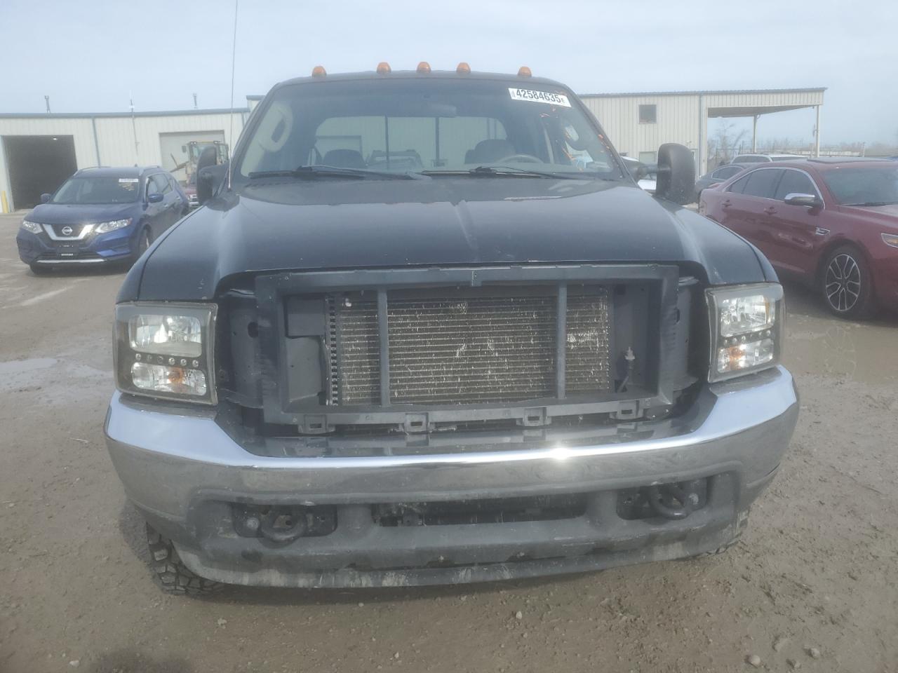 2004 Ford F350 - Image 5