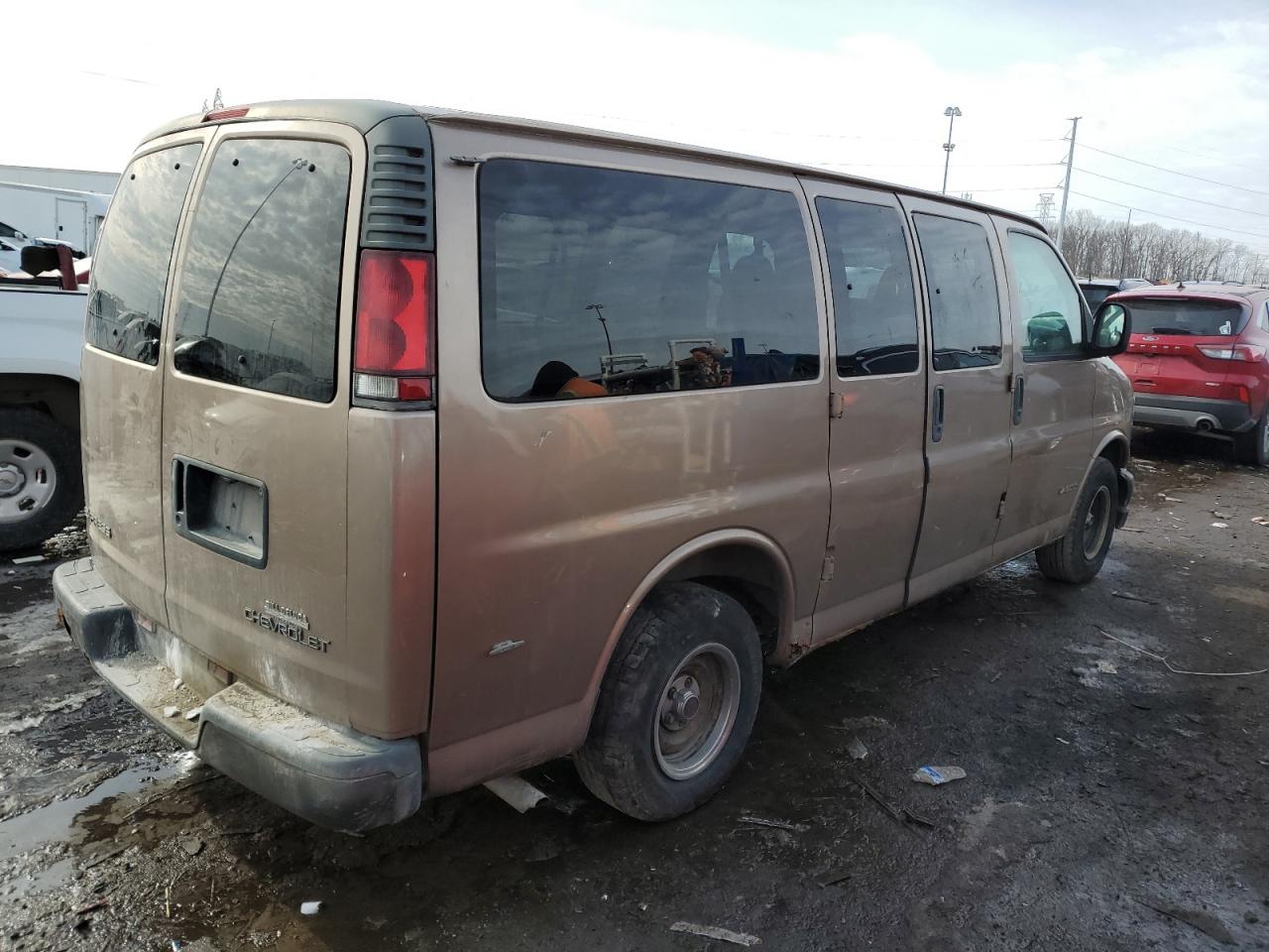 2002 Chevrolet Express - Image 3