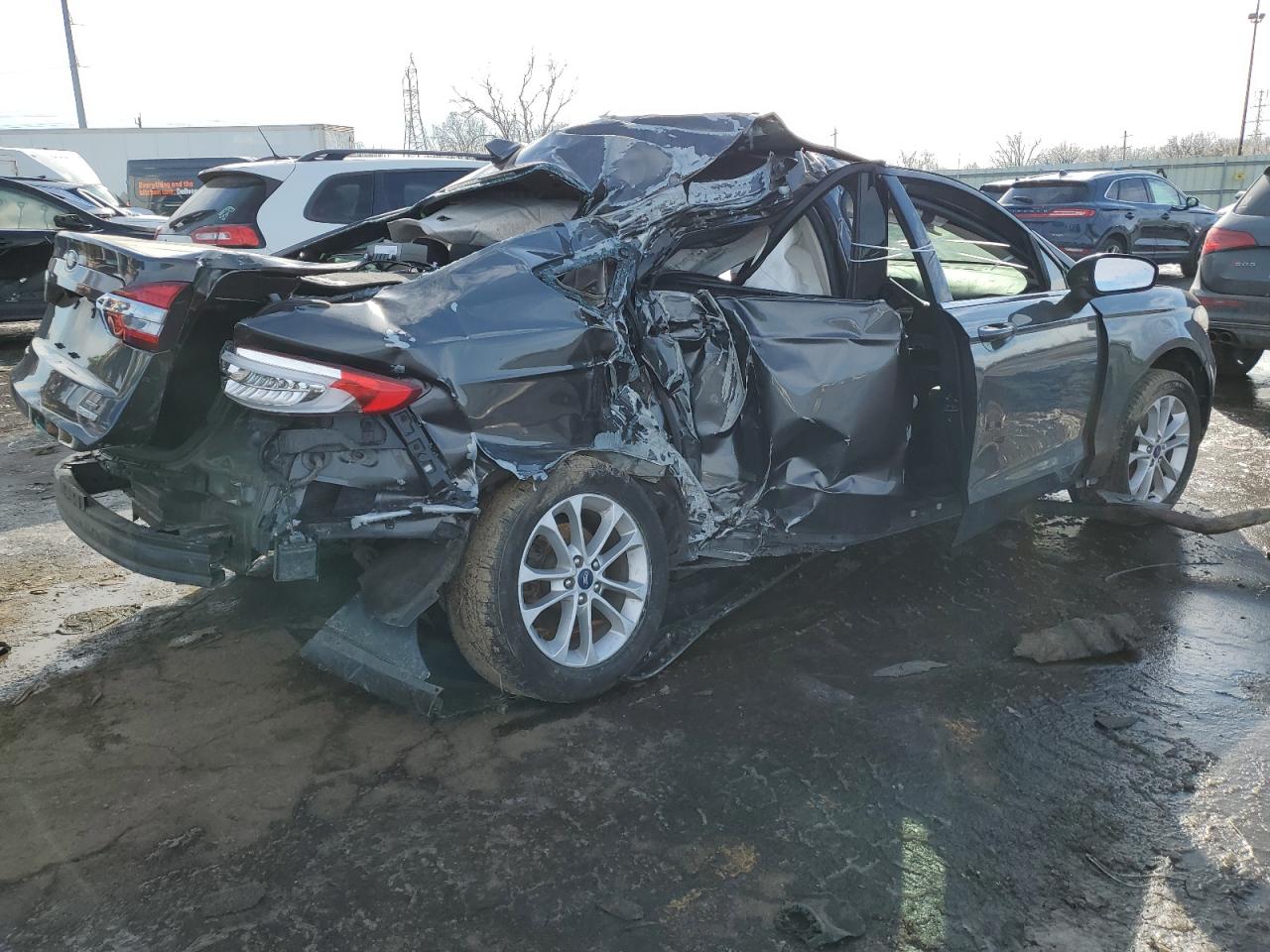2020 Ford Fusion - Image 3