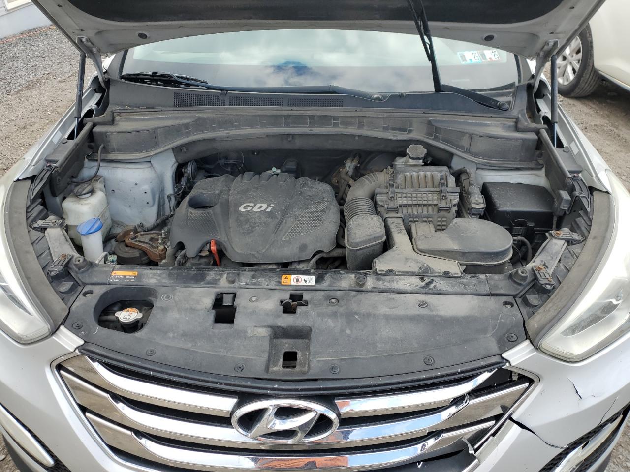2013 Hyundai Santa Fe - Image 12