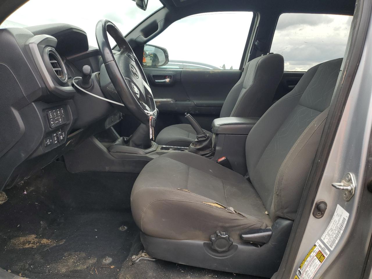 2017 Toyota Tacoma - Image 7