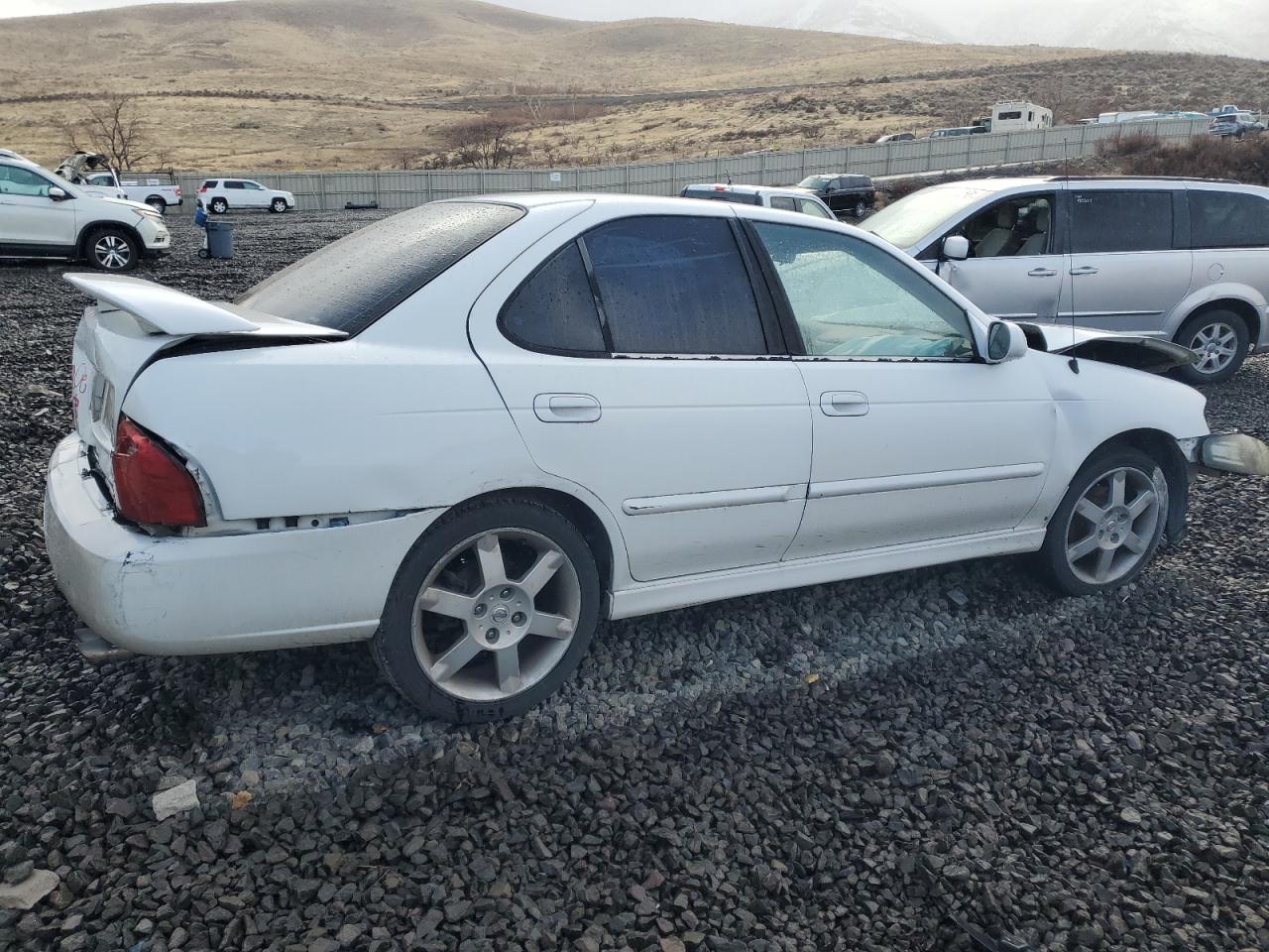 2004 Nissan Sentra - Image 3
