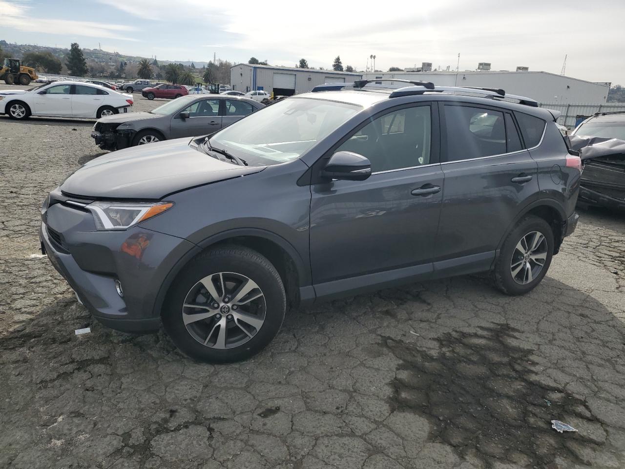 2018 Toyota RAV 4 - Image 1
