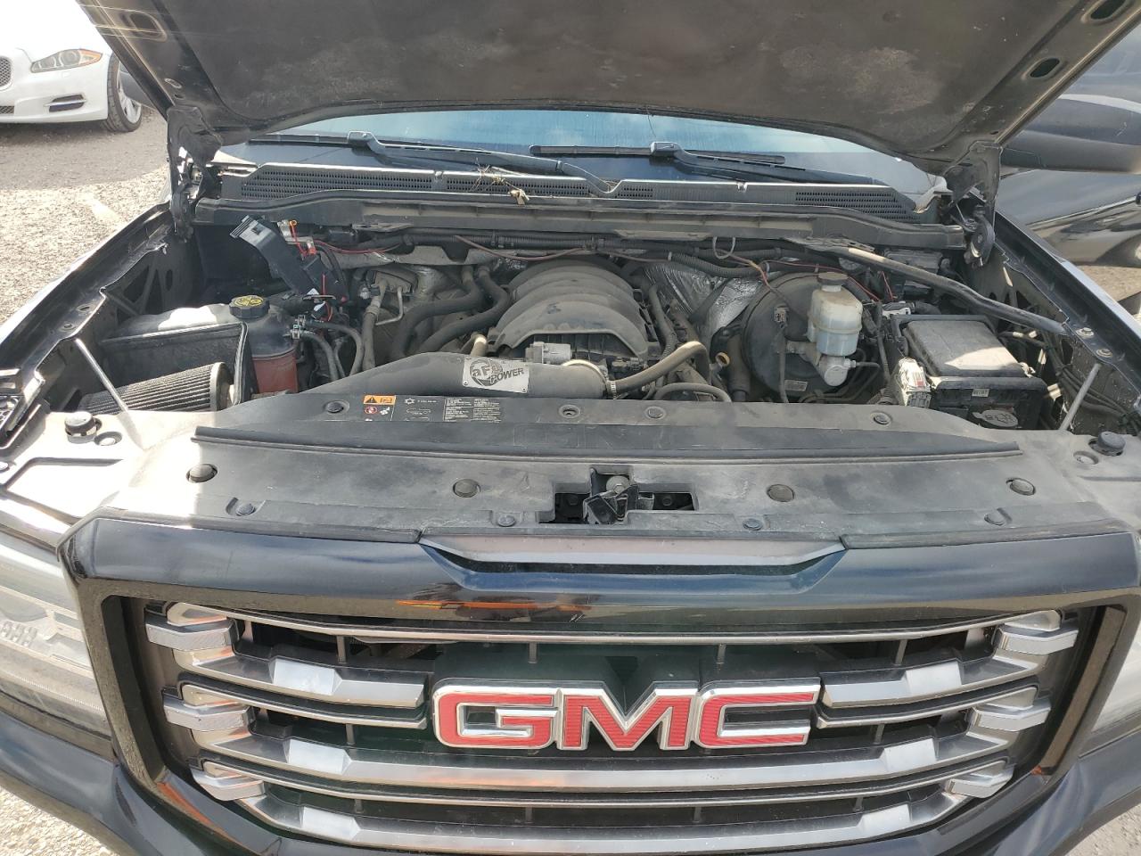 2016 GMC Sierra - Image 11