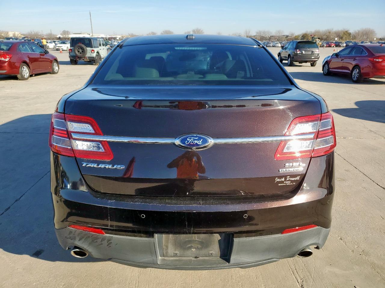 2014 Ford Taurus - Image 6