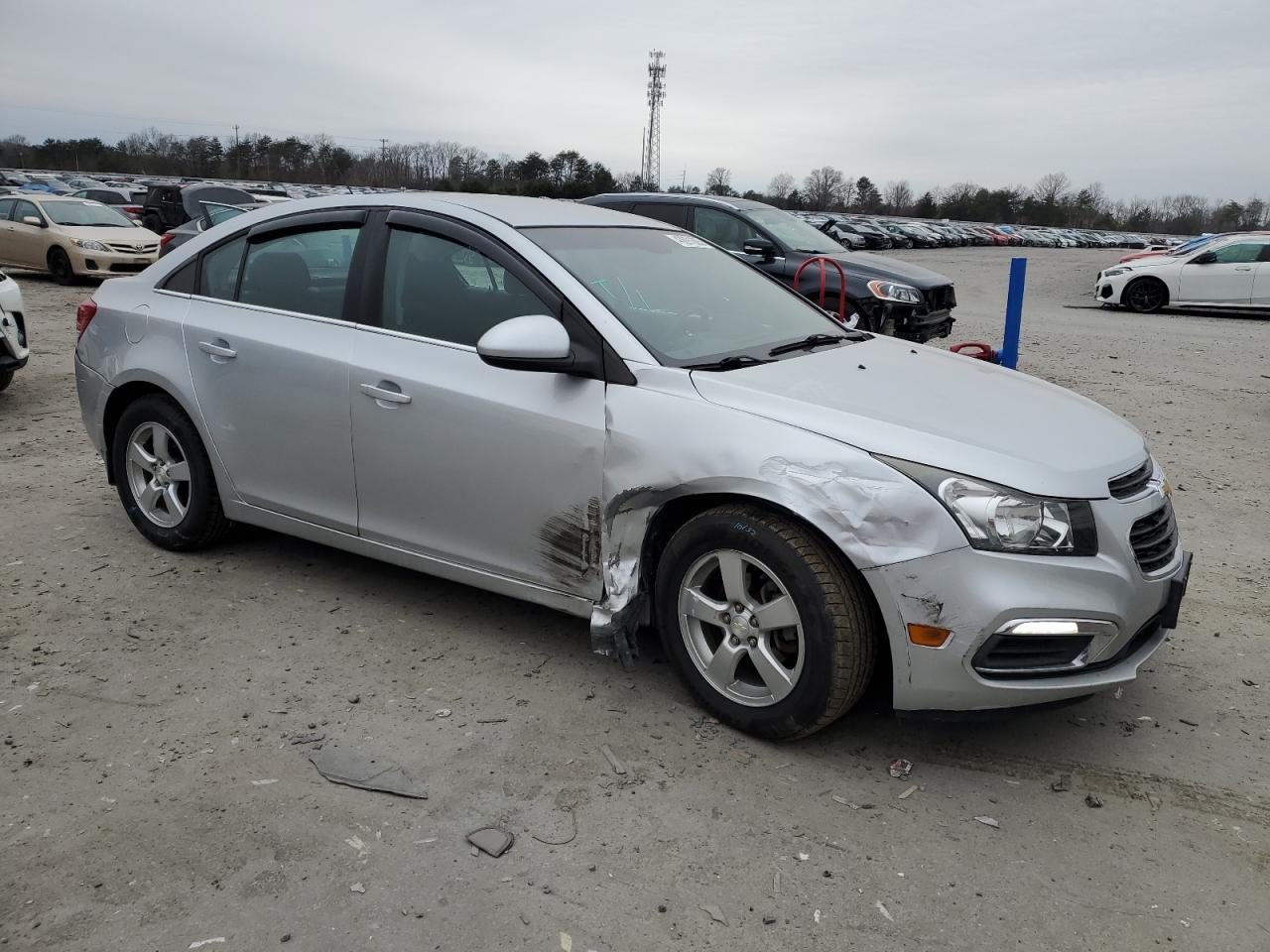 2015 Chevrolet Cruze - Image 4