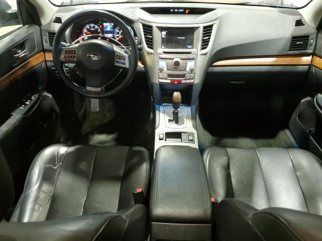  SUBARU OUTBACK 2014 Srebrny