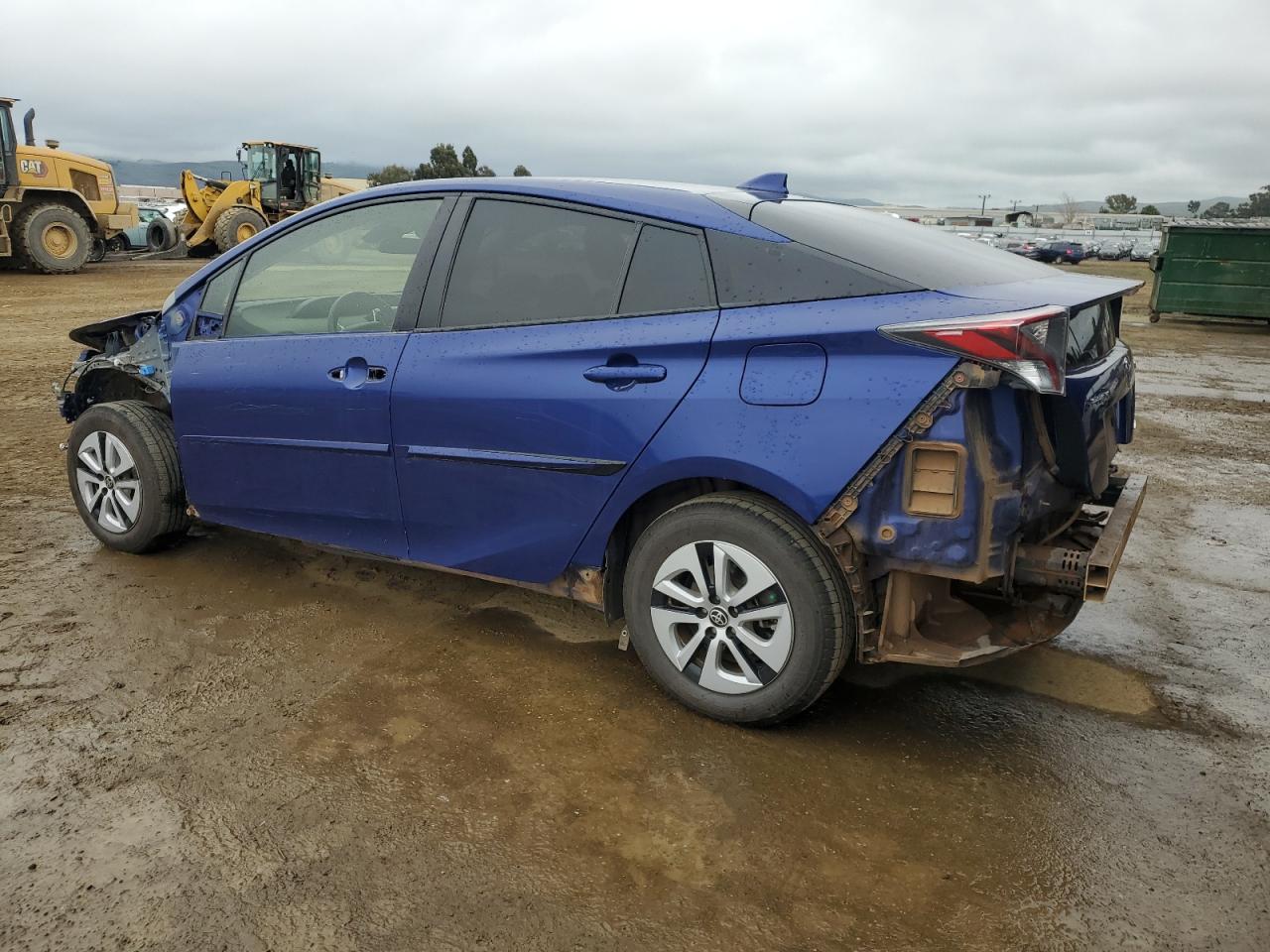 2017 Toyota Prius - Image 2