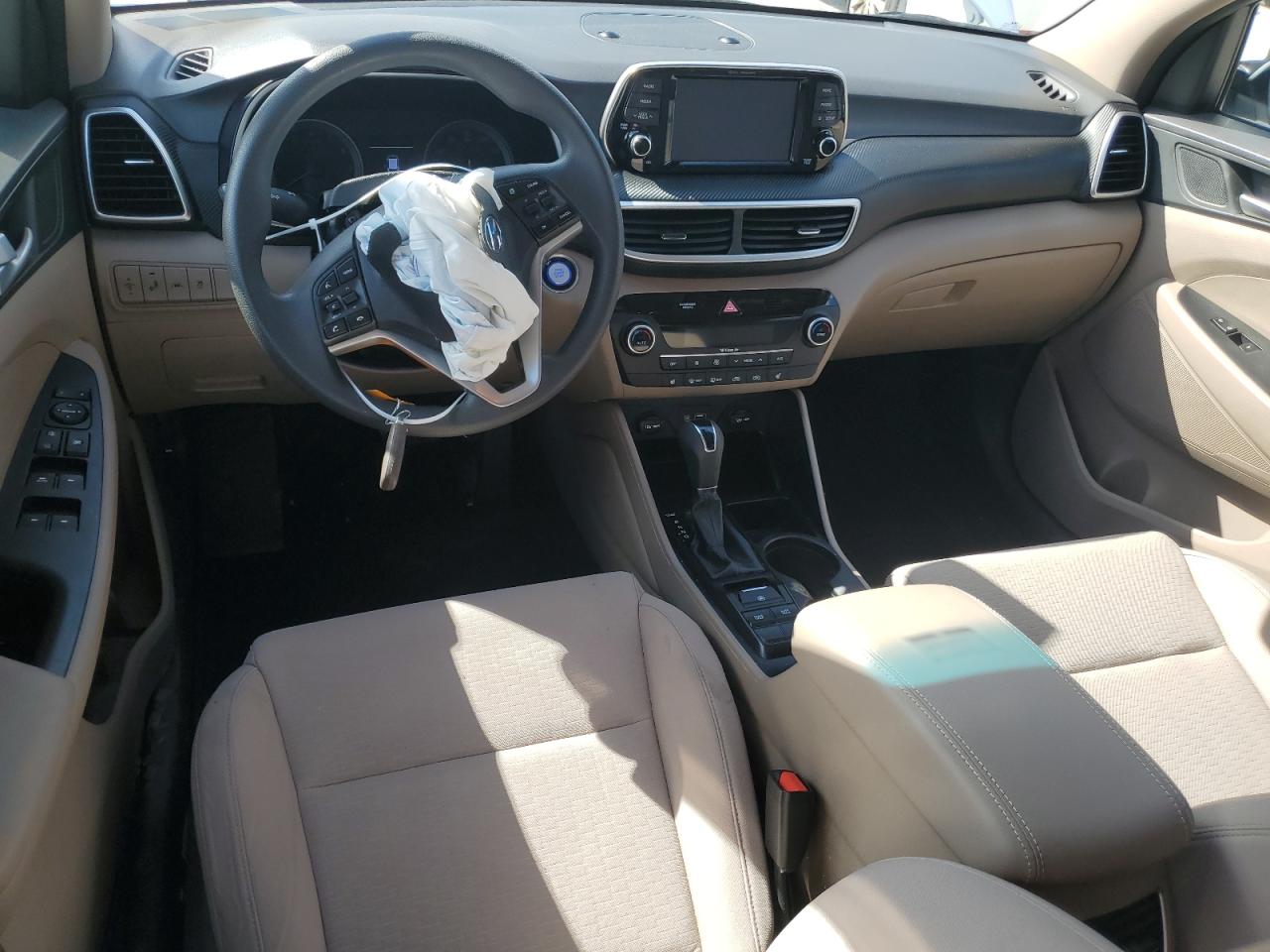 2021 Hyundai Tucson - Image 8