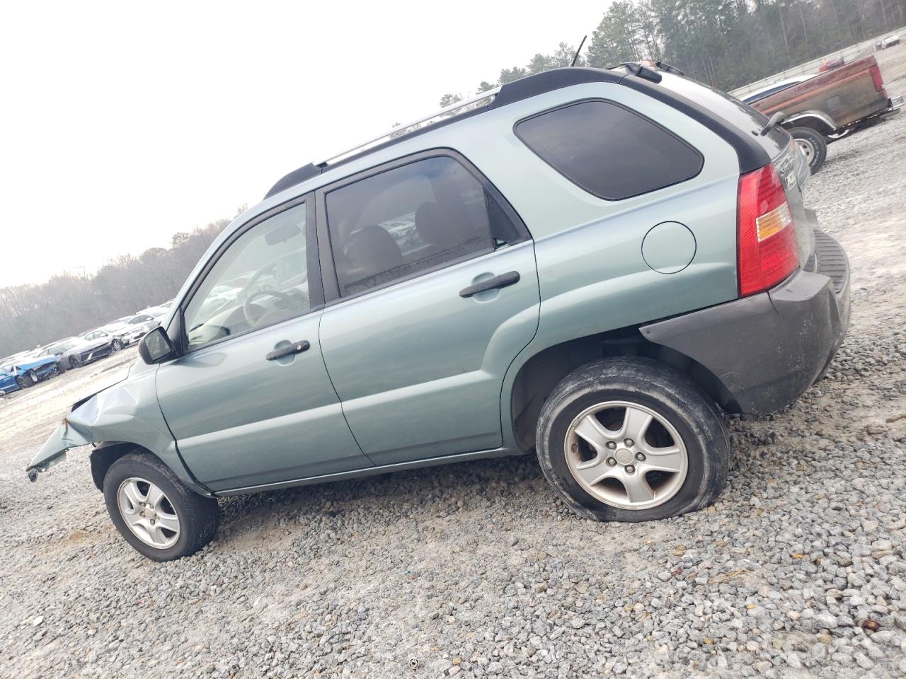 2008 Kia Sportage - Image 2