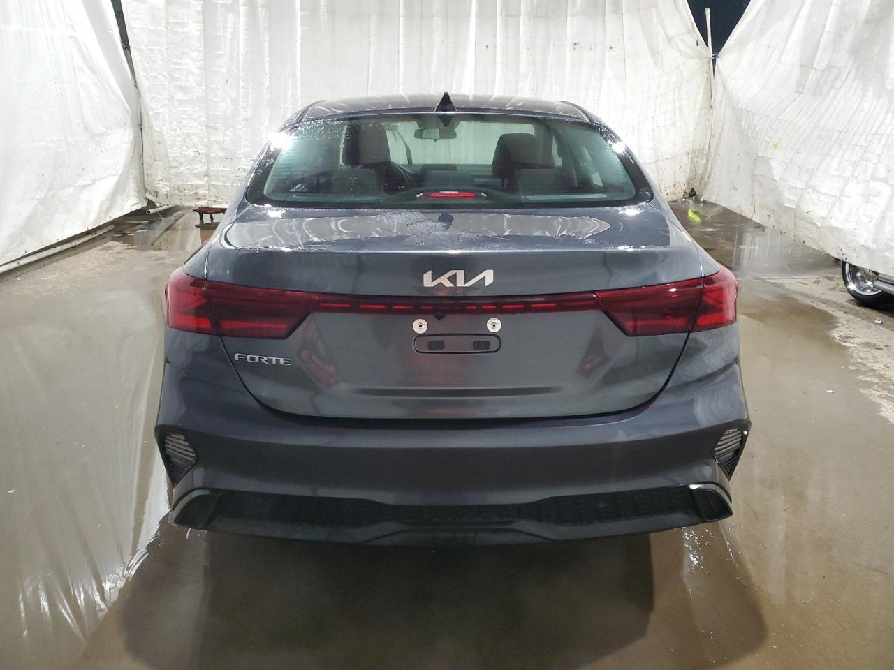 2024 Kia Forte - Image 6