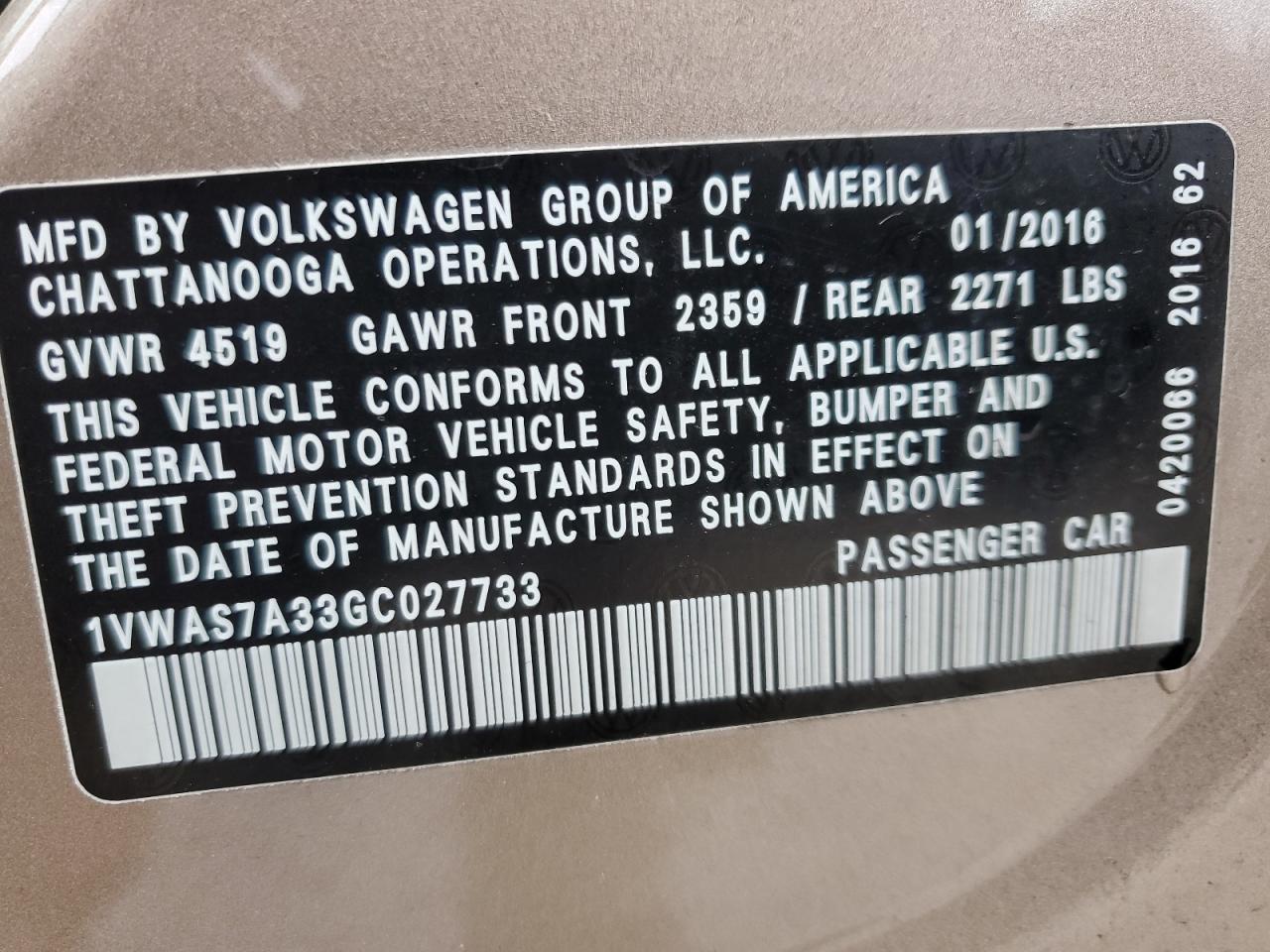 2016 Volkswagen Passat - Image 14