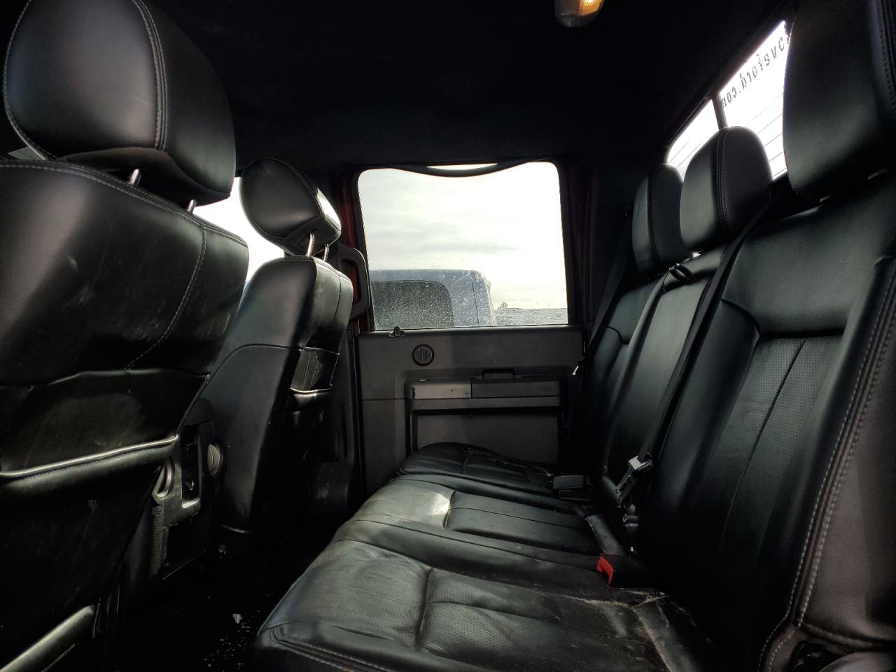 2012 Ford F350 - Image 10