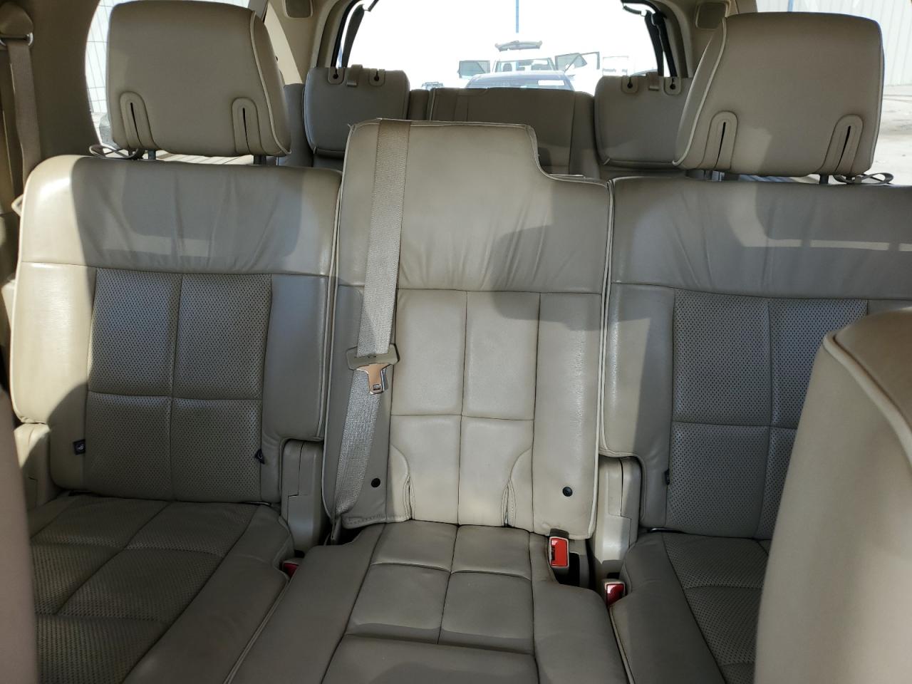 2008 Lincoln Navigator - Image 10
