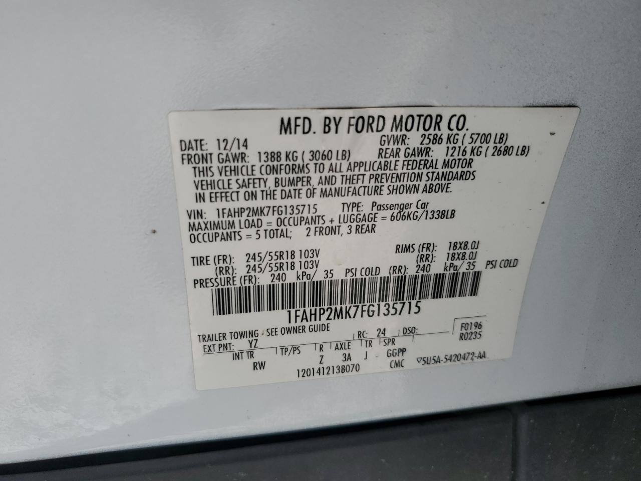 2015 Ford Taurus - Image 12