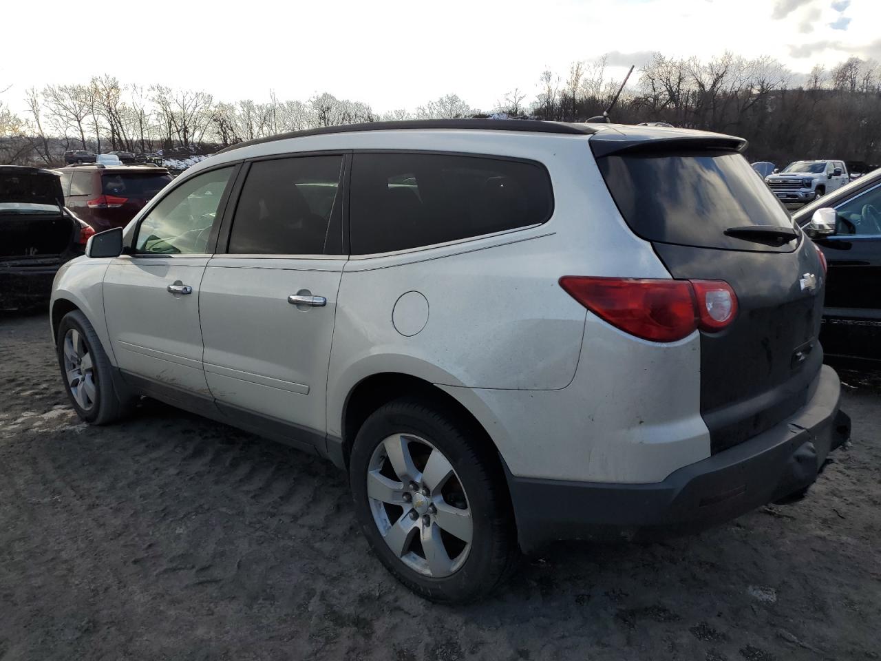 2012 Chevrolet Traverse - Image 2