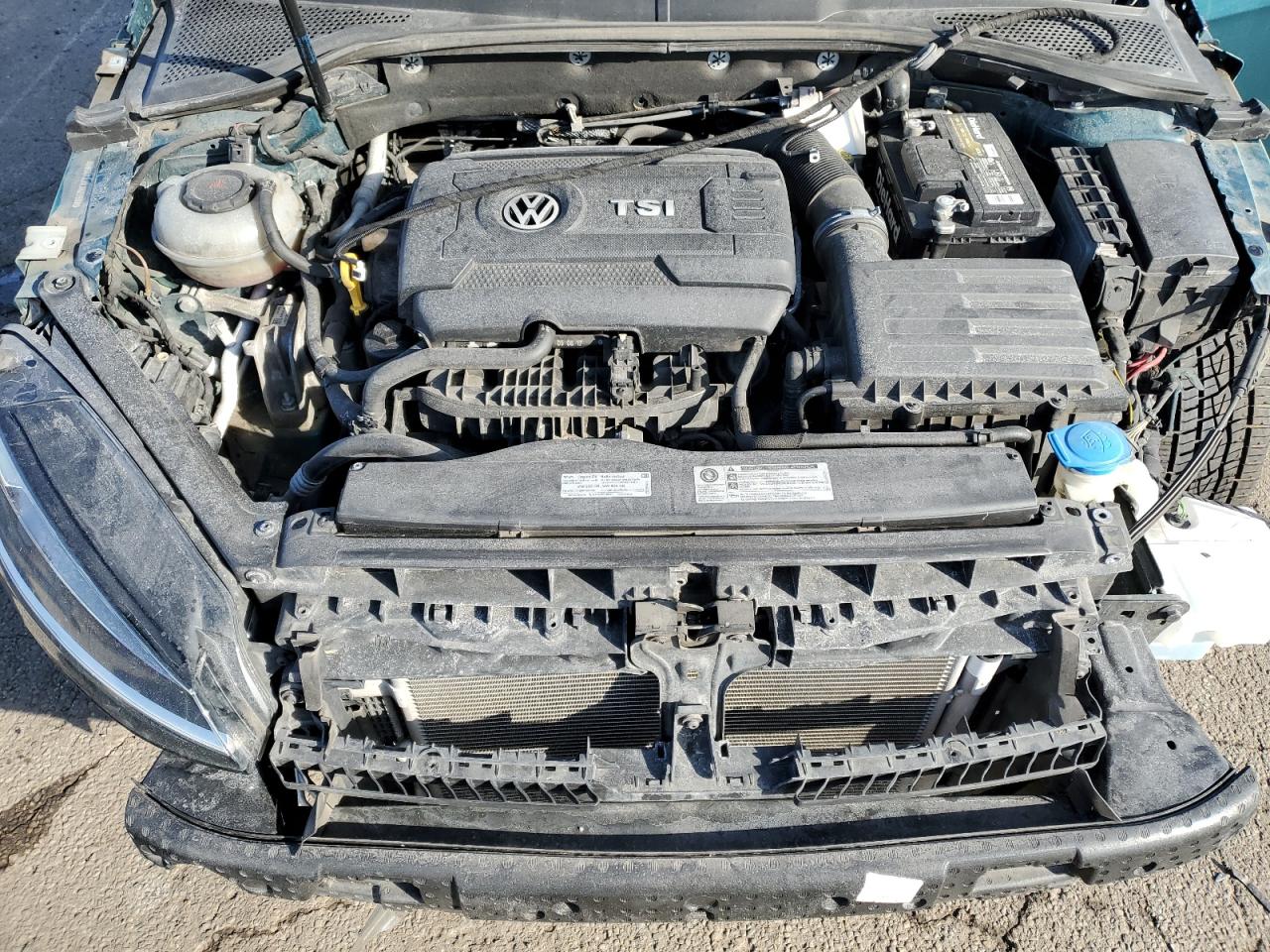 2018 Volkswagen GTI - Image 11