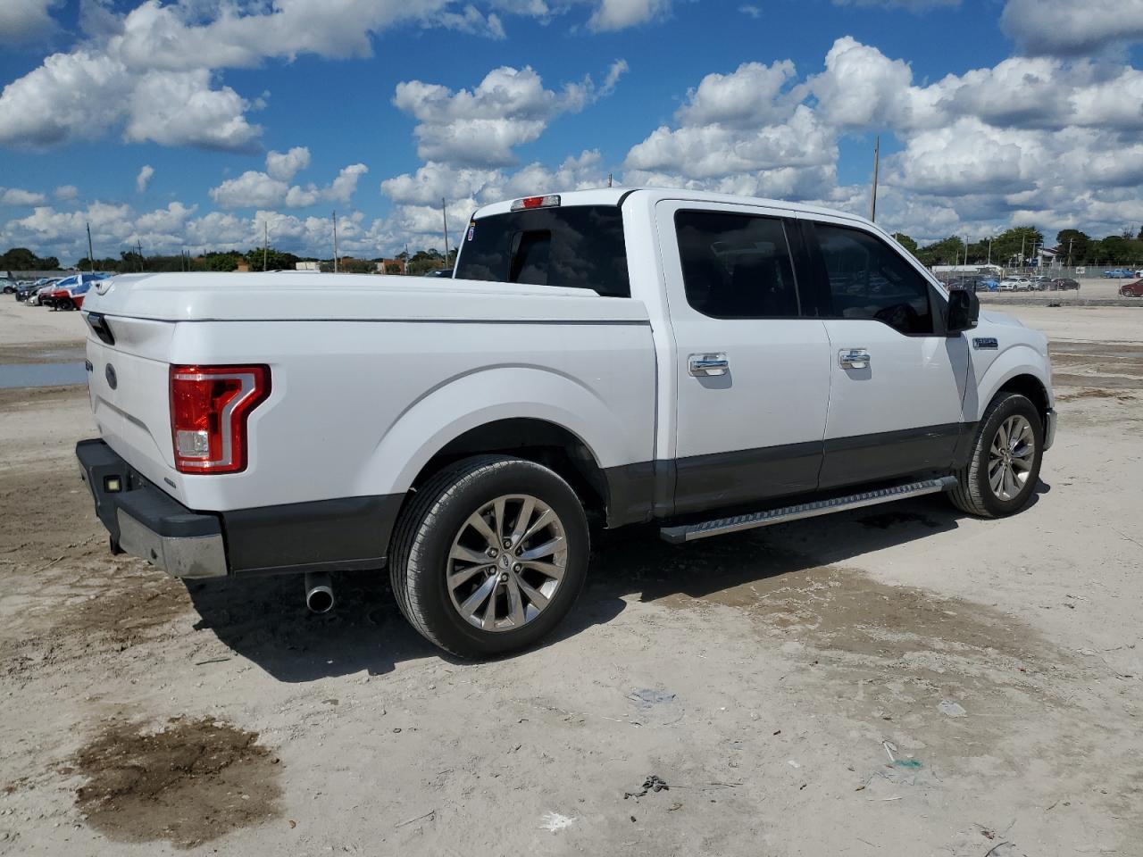 2015 Ford F-150 - Image 3