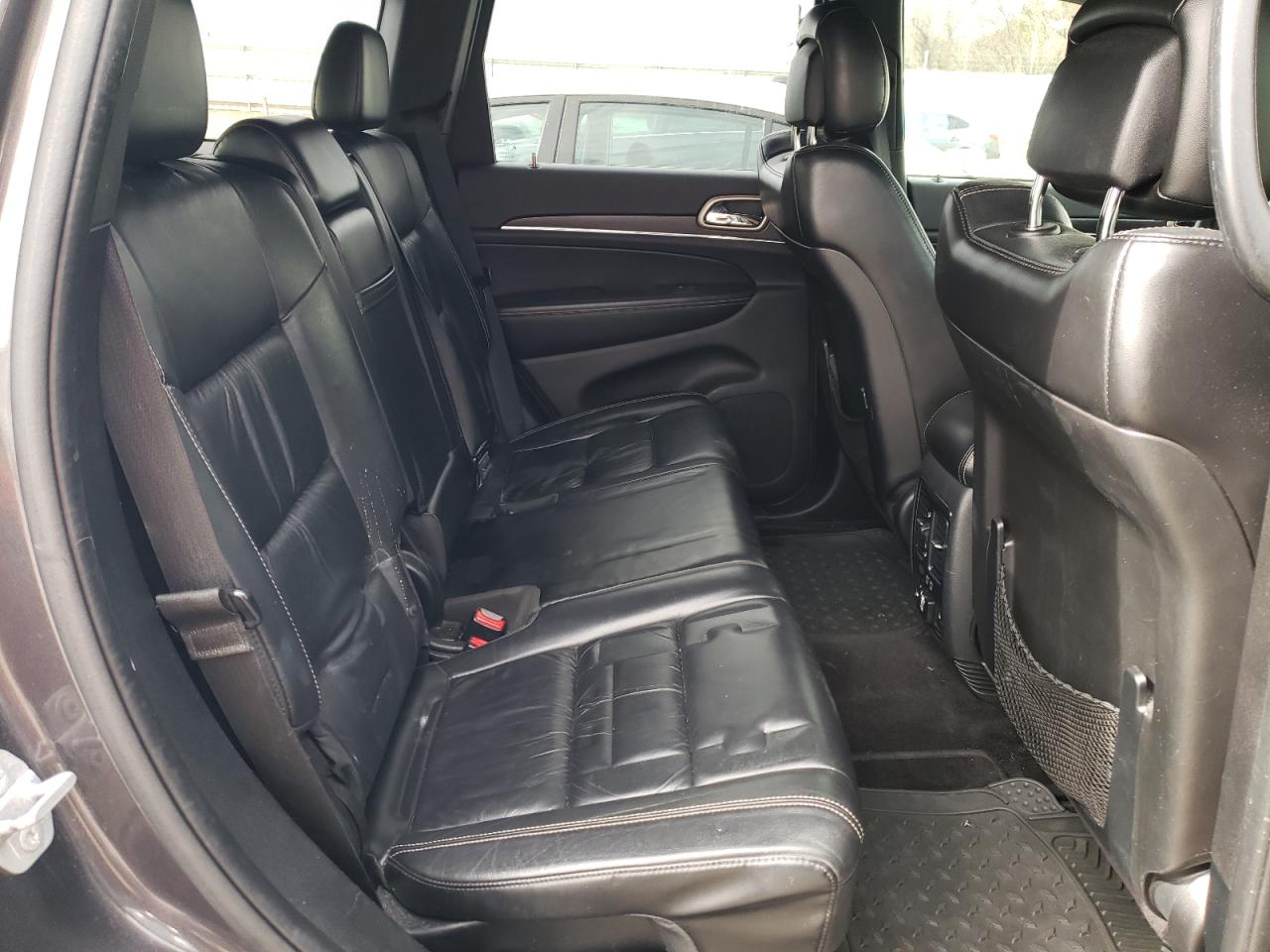 2016 Jeep Grand Cherokee - Image 11