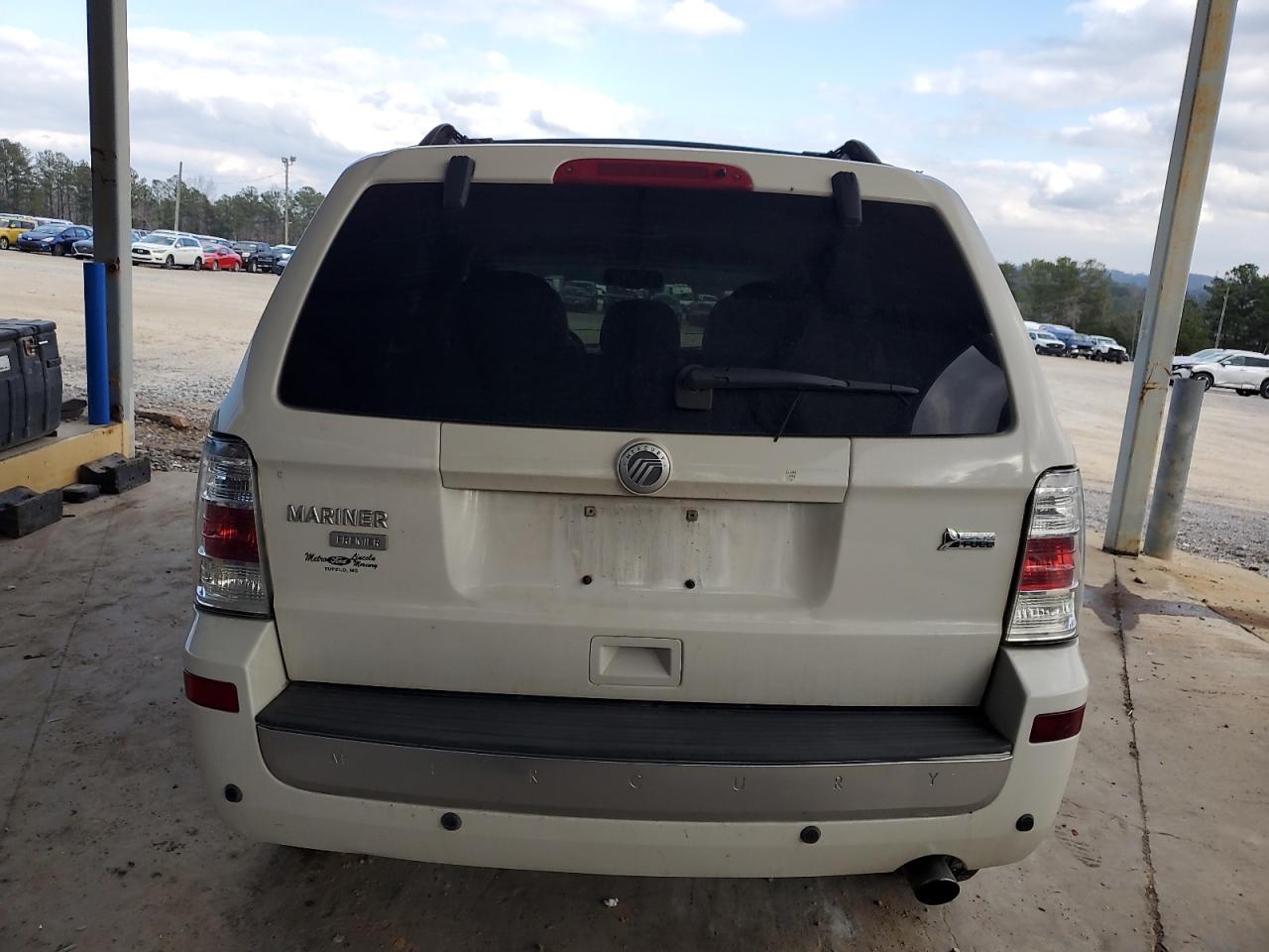 2010 Mercury Mariner - Image 6