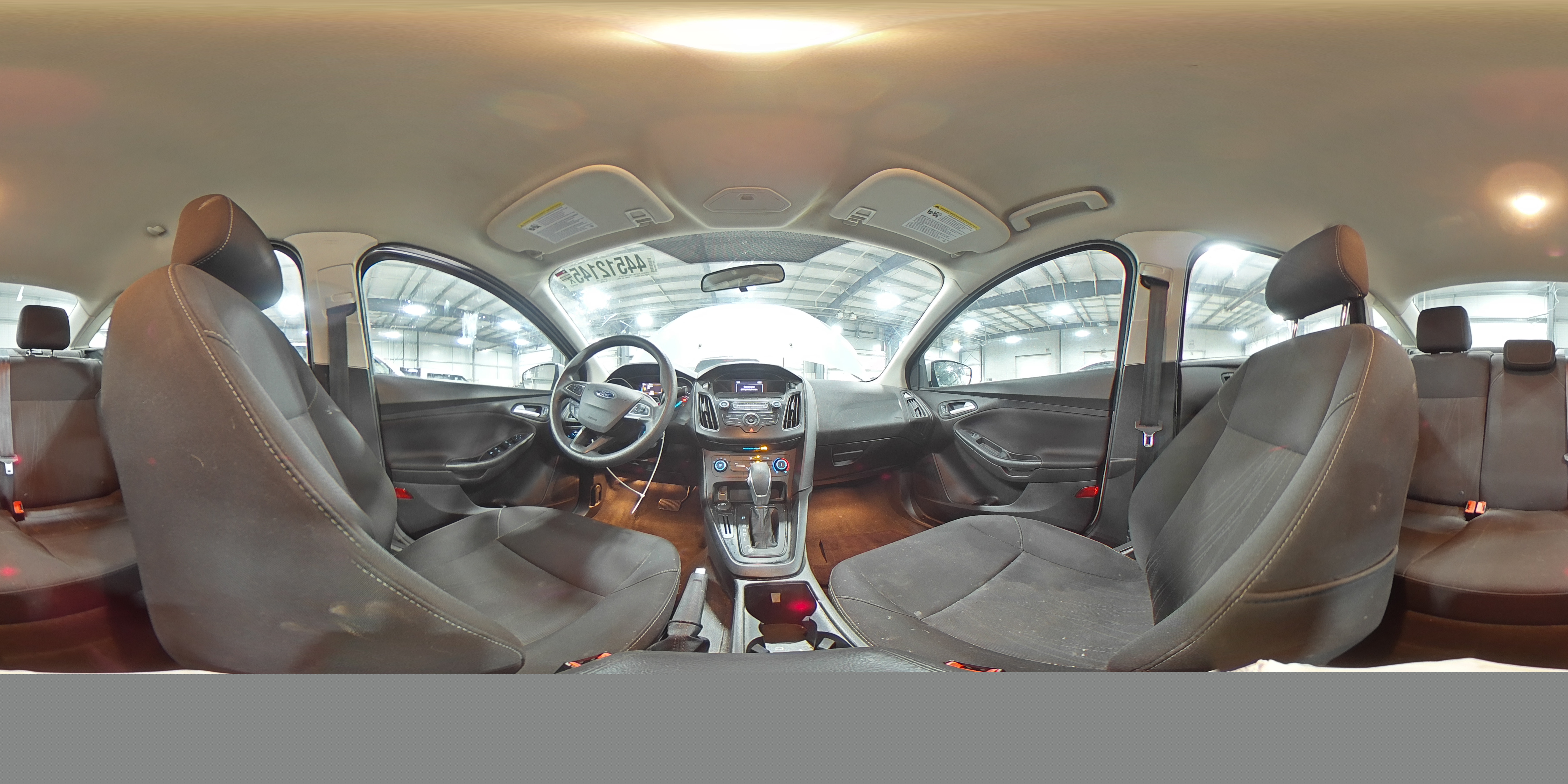 2018 Ford Focus - Image 15