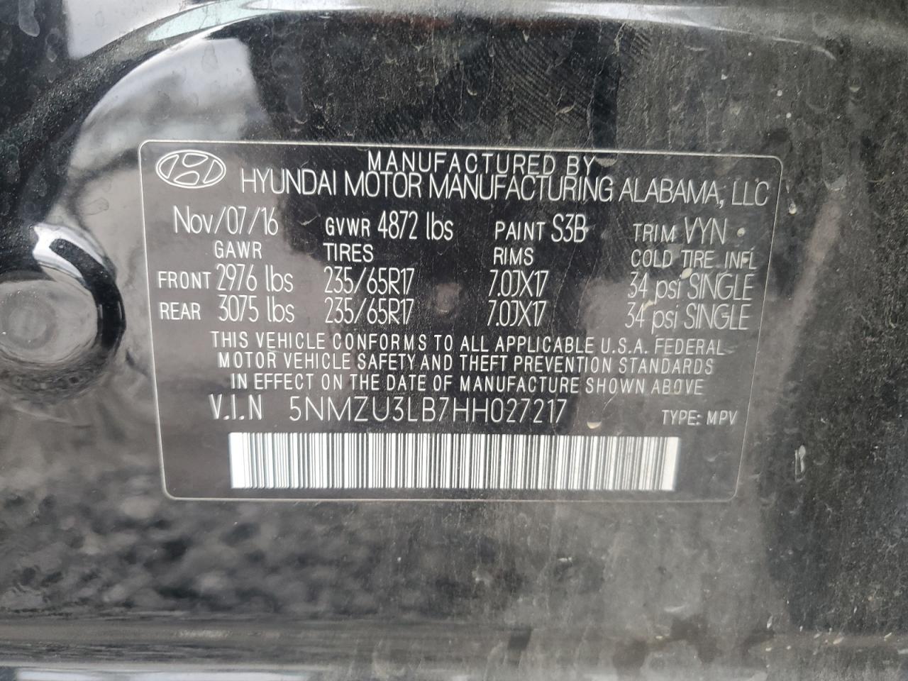 2017 Hyundai Santa Fe - Image 15