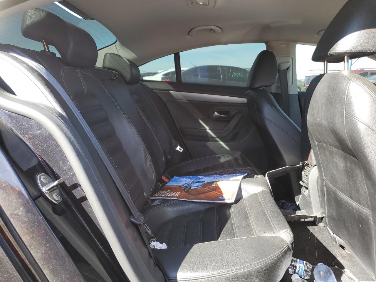 2010 Volkswagen Passat CC - Image 11