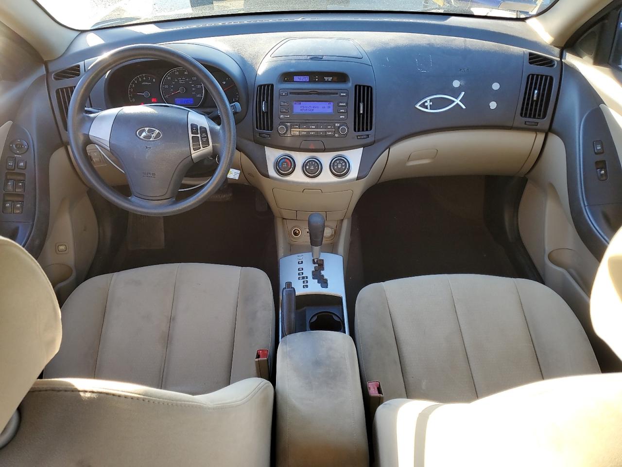 2009 Hyundai Elantra - Image 8