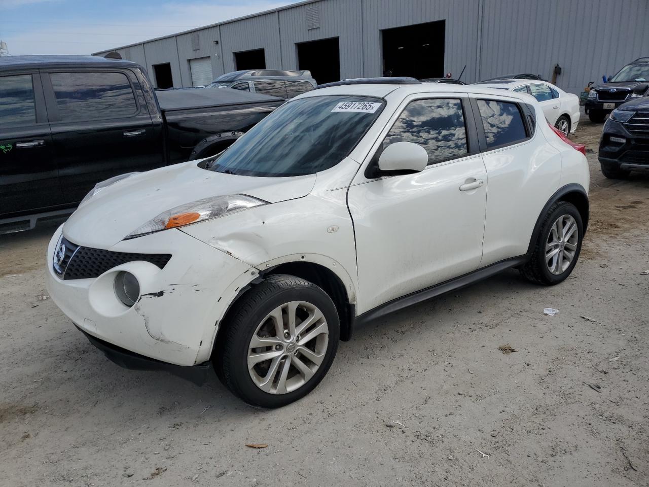 2014 Nissan Juke - Image 1