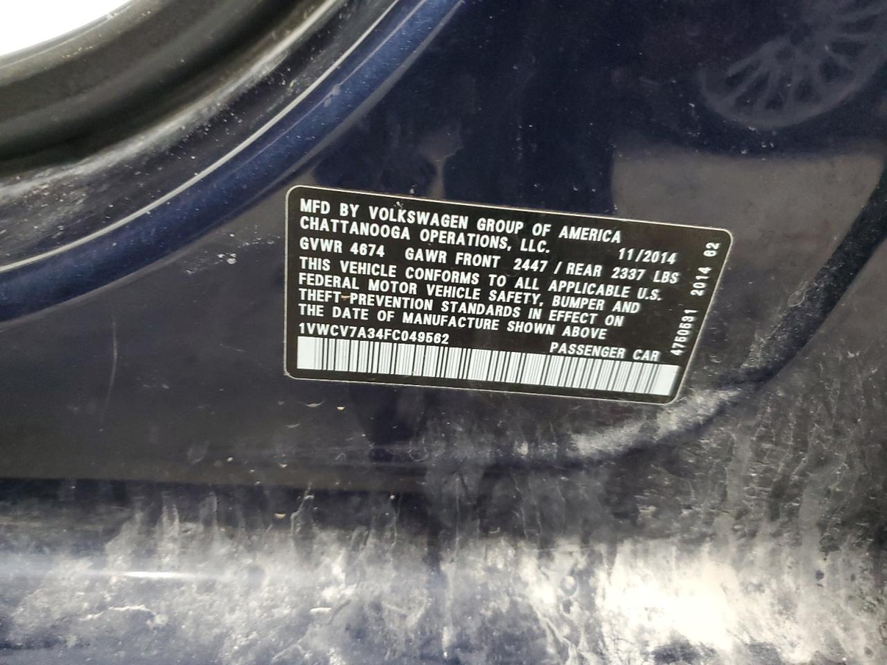 2015 Volkswagen Passat - Image 12