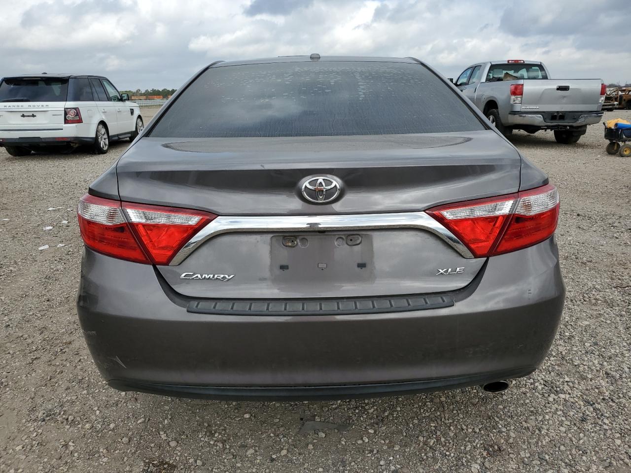 2016 Toyota Camry - Image 6