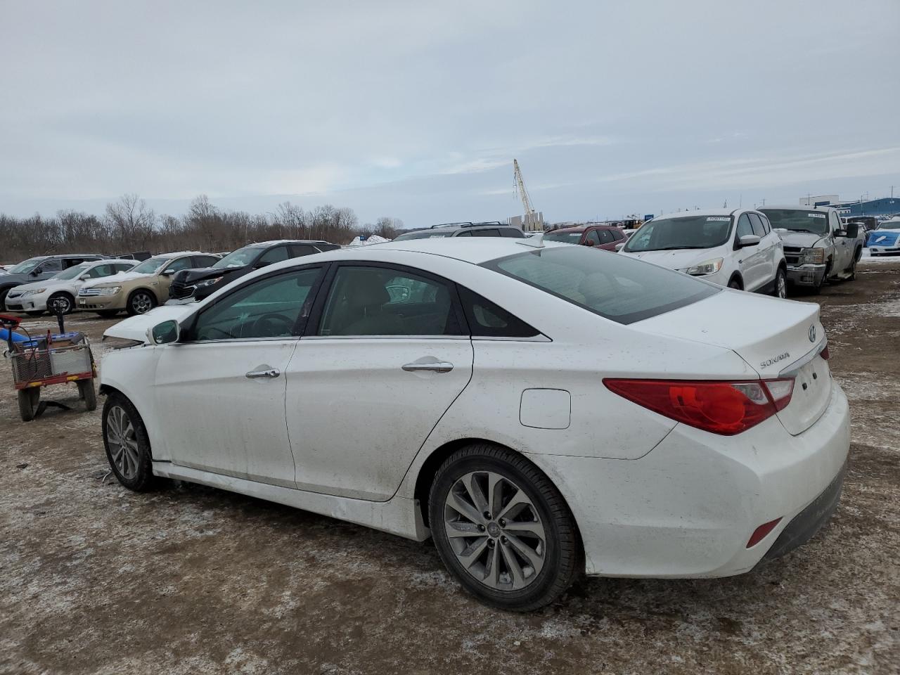 2014 Hyundai Sonata - Image 2