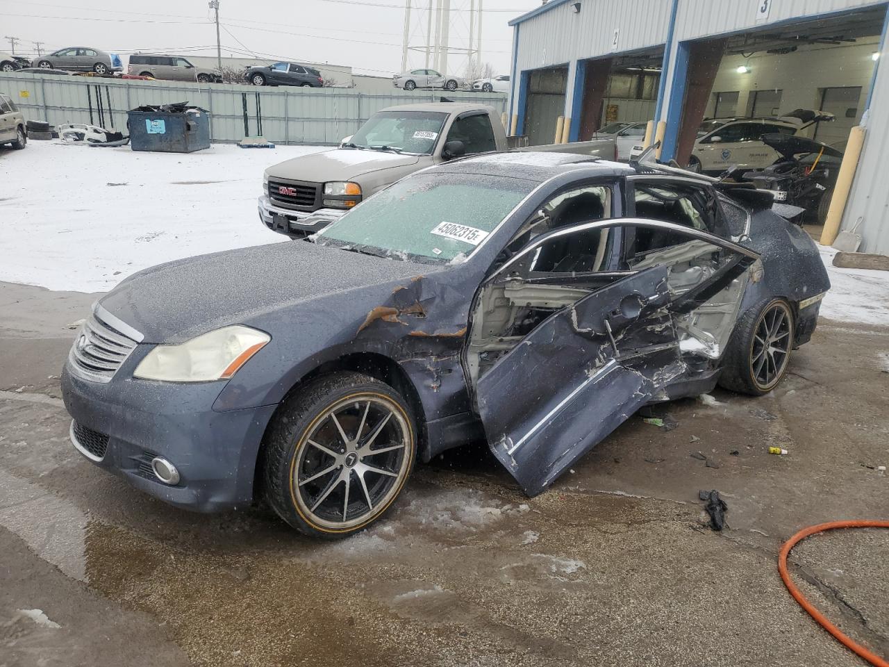 2008 Infiniti M35 Base for Sale in Chicago Heights, IL - All Over