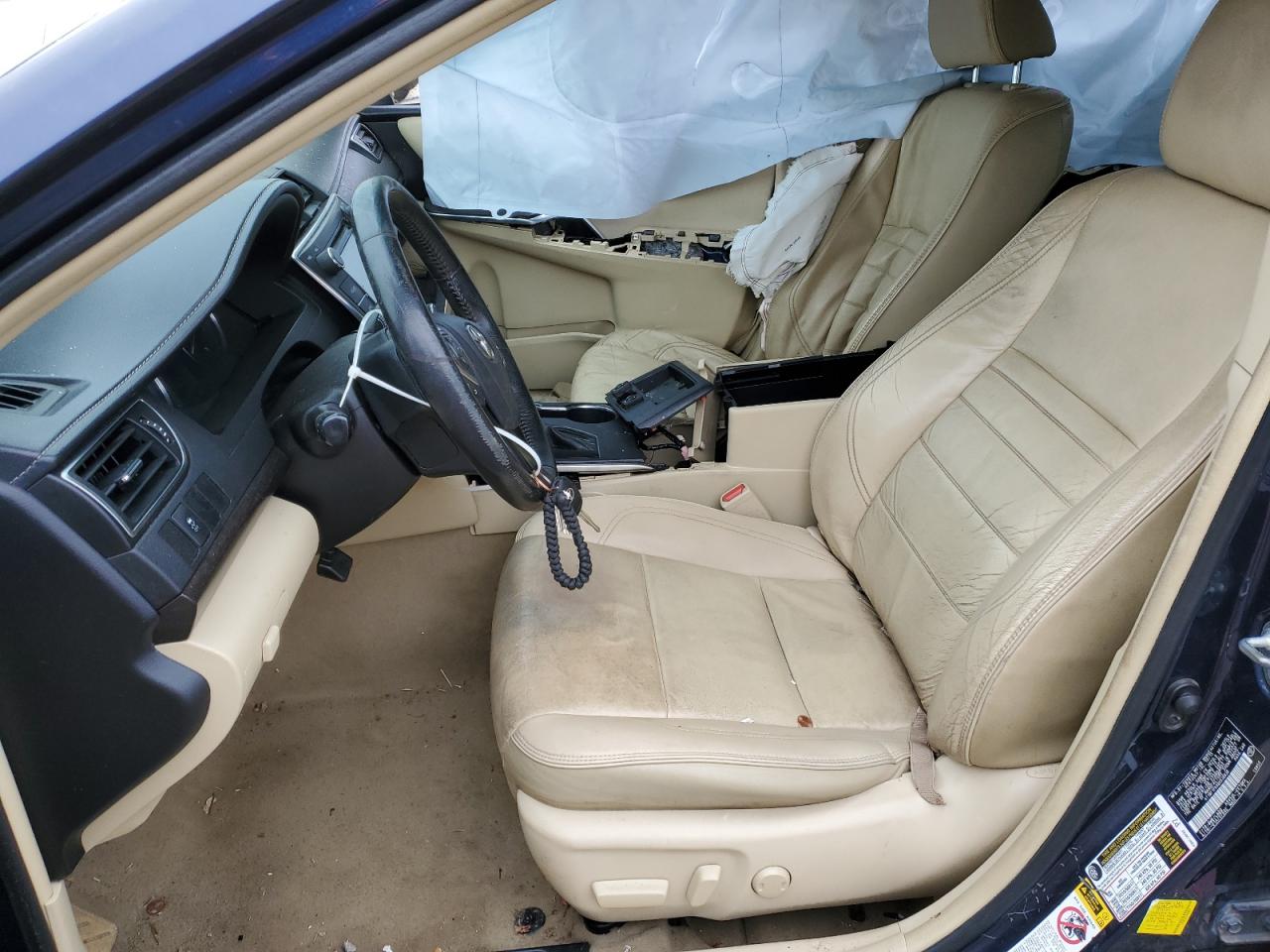2016 Toyota Camry - Image 7