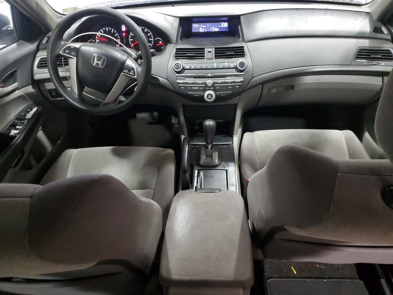 2009 Honda Accord - Image 8