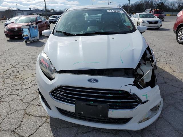  FORD FIESTA 2016 Білий