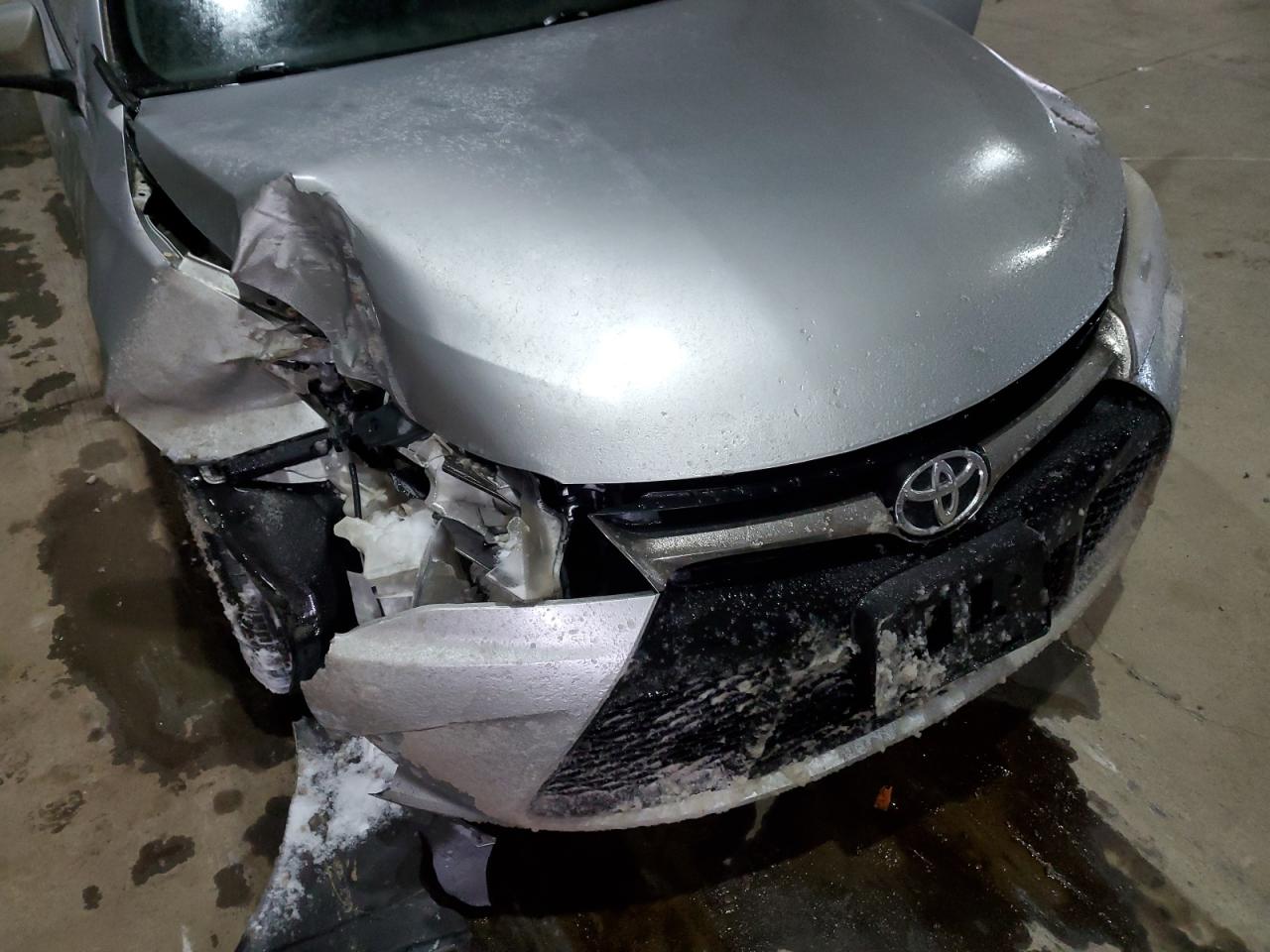 2017 Toyota Camry - Image 11