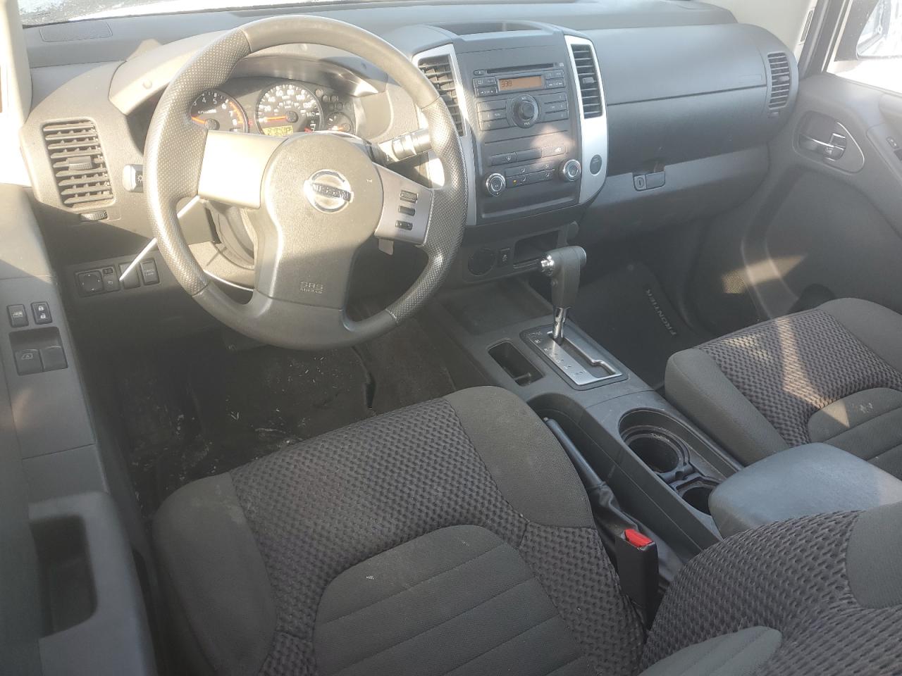 2012 Nissan Navara (Frontier) - Image 8