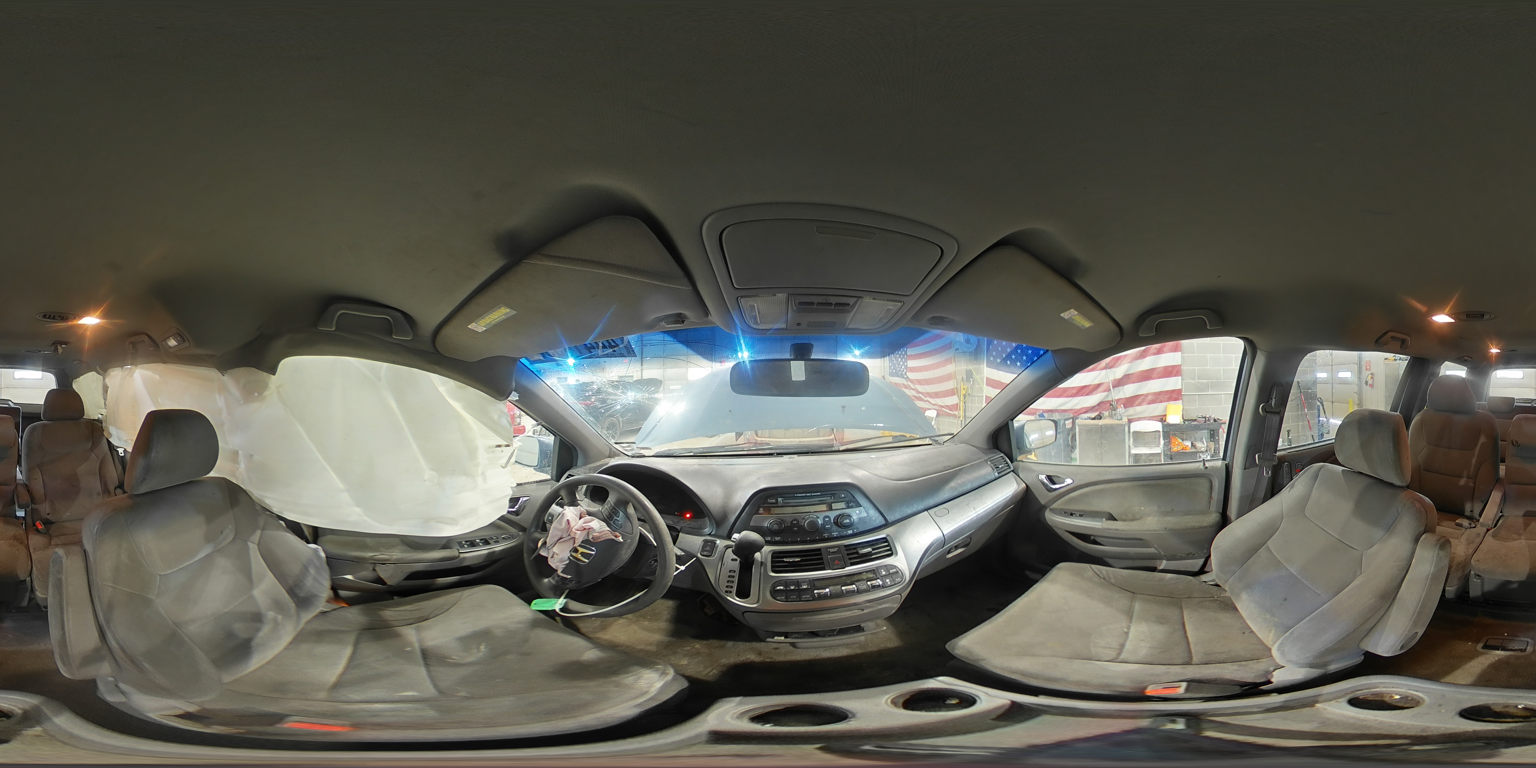 2008 Honda Odyssey - Image 13