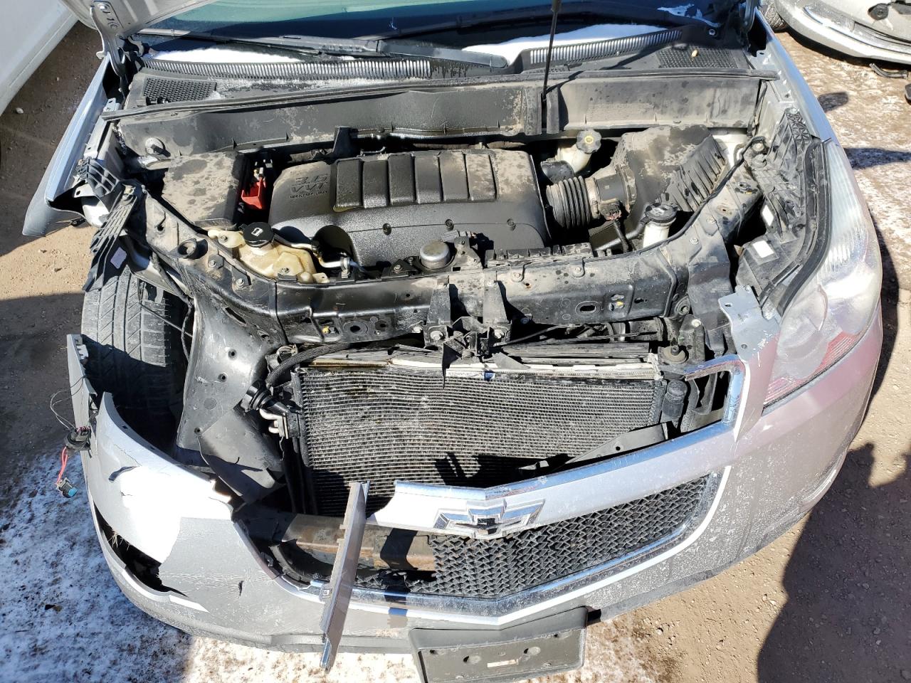 2011 Chevrolet Traverse - Image 11
