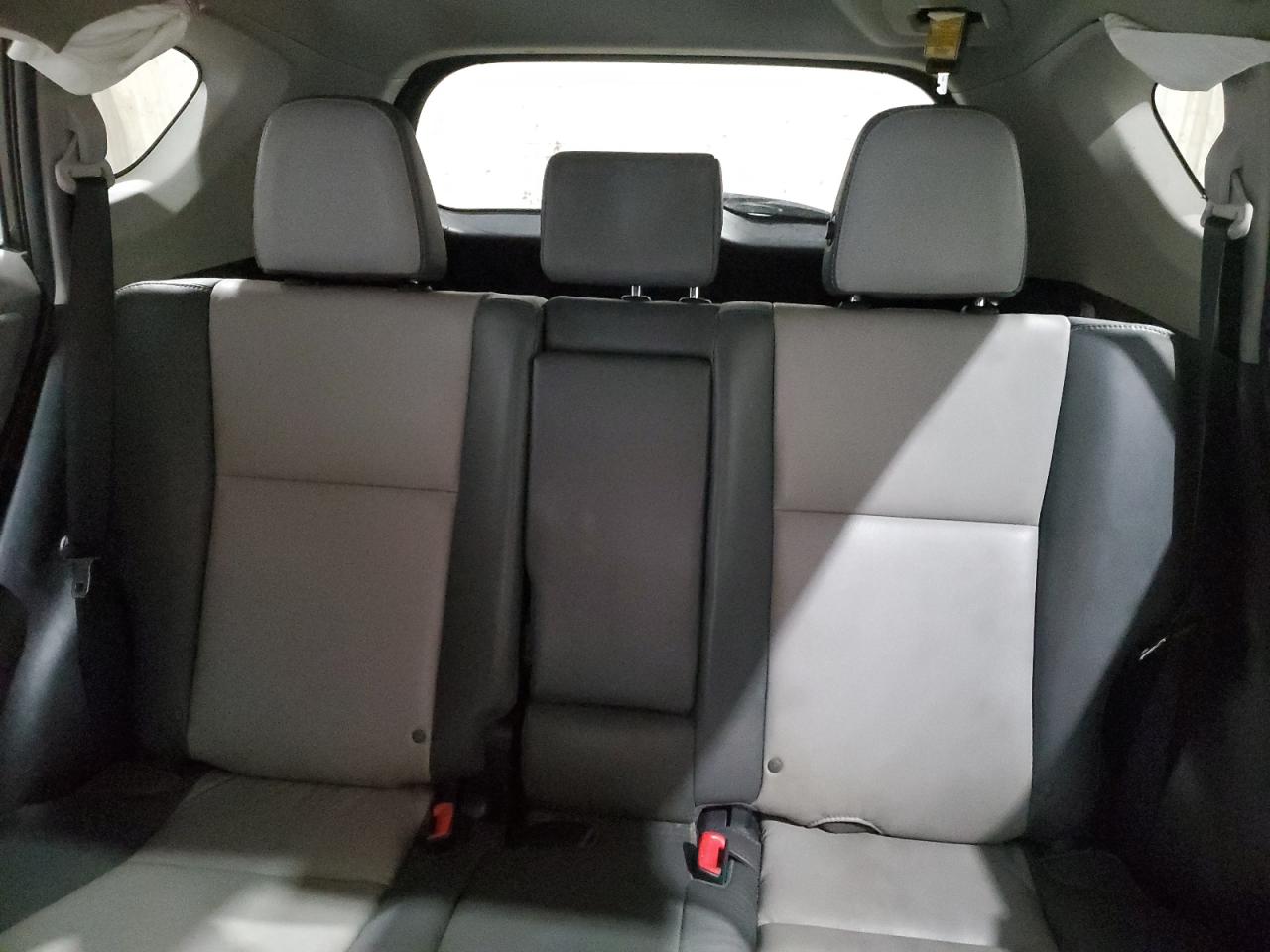 2013 Toyota RAV 4 - Image 10