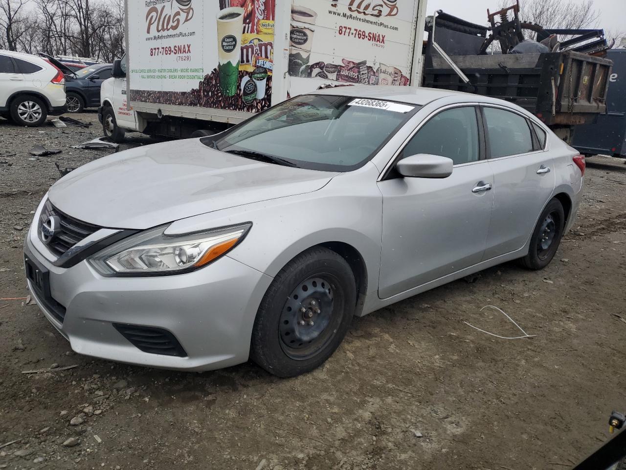 2016 Nissan Altima - Image 1