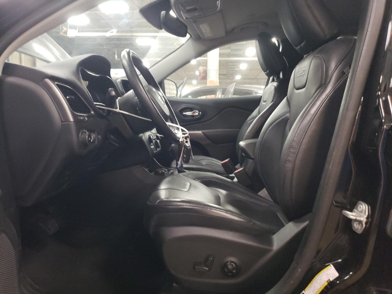 2019 Jeep Grand Cherokee - Image 7