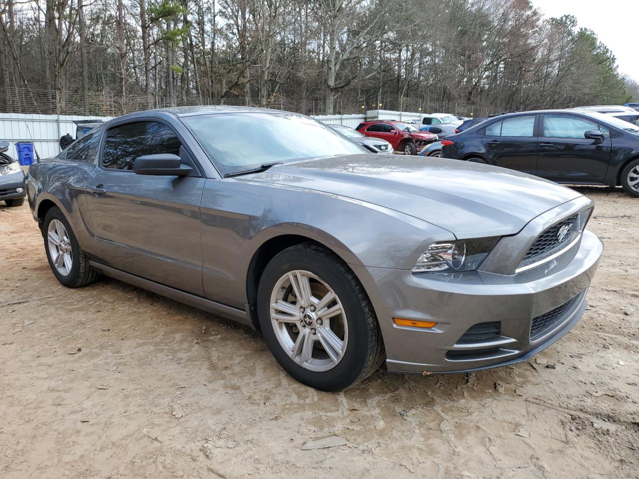 2013 Ford Mustang - Image 4