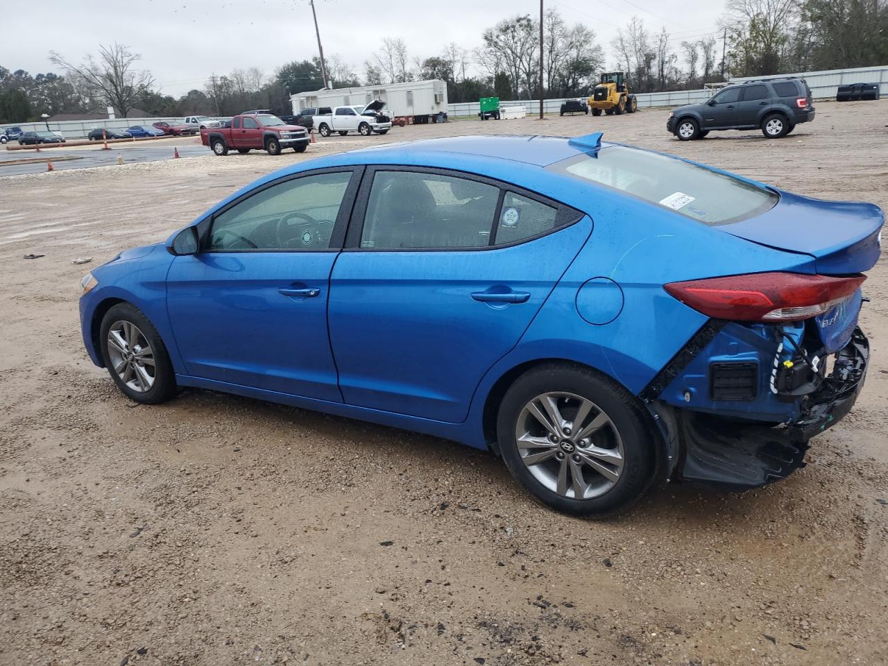 2017 Hyundai Elantra - Image 2
