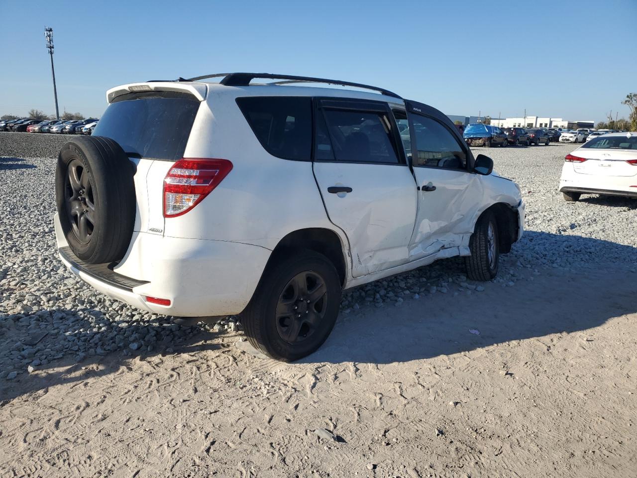 2009 Toyota RAV 4 - Image 3