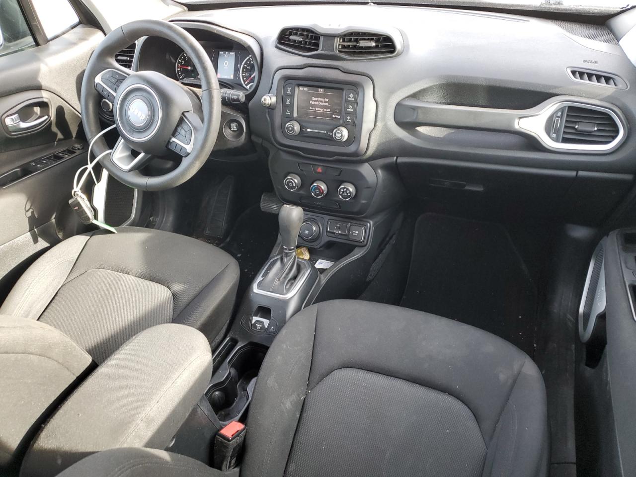2018 Jeep Renegade - Image 8
