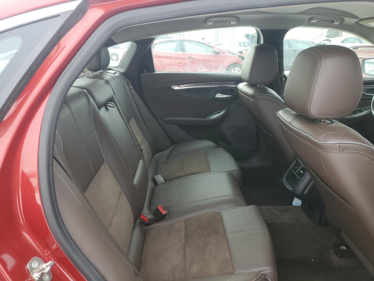 2015 Chevrolet Impala - Image 10