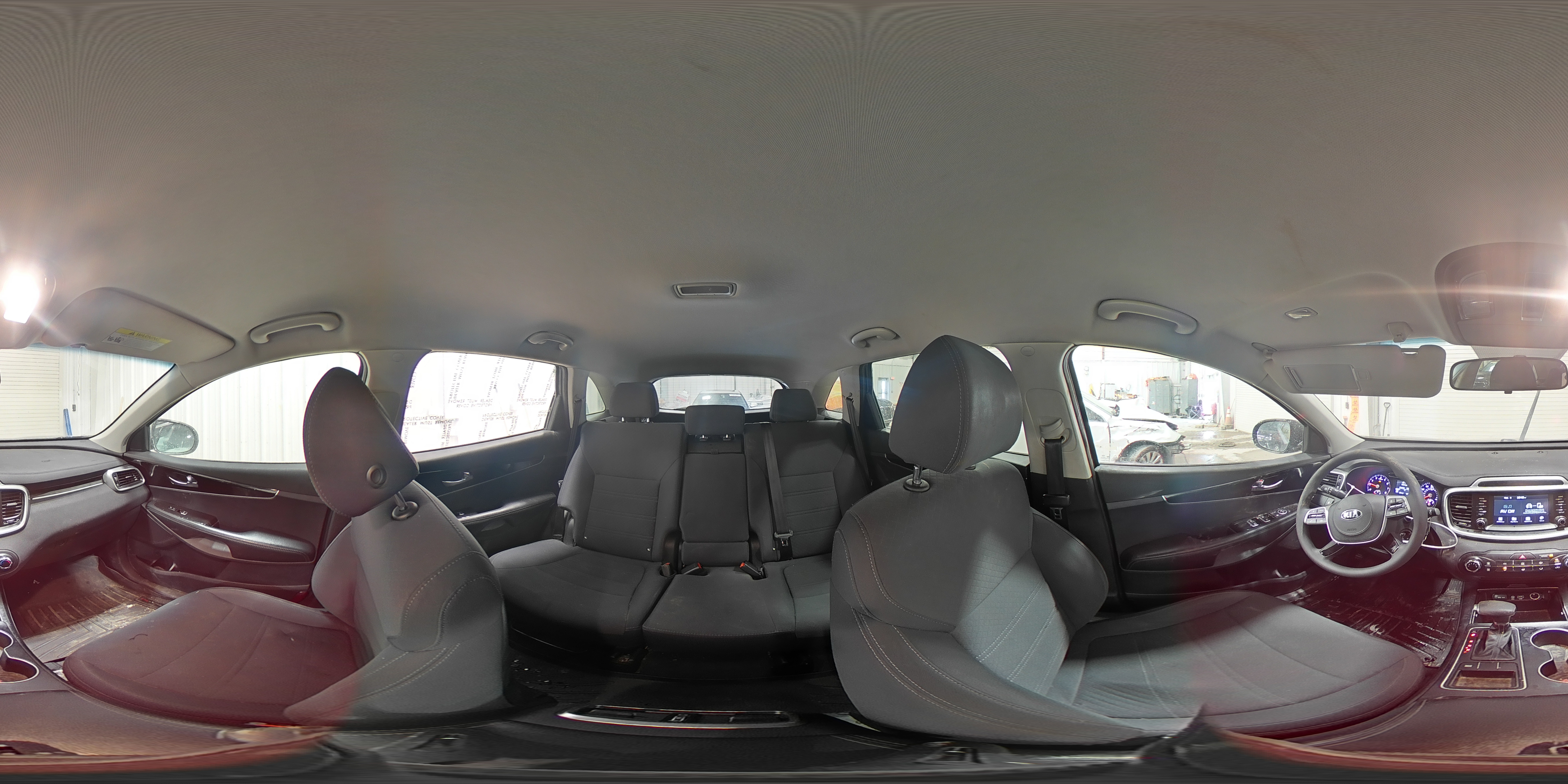 2019 Kia Sorento - Image 15