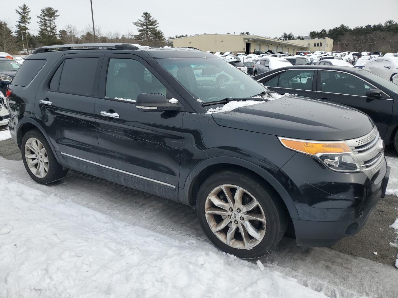 2015 Ford Explorer - Image 4